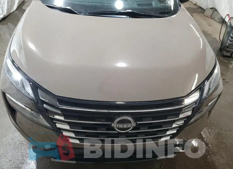 JN8BT3DD8RW450363 Photo# 12