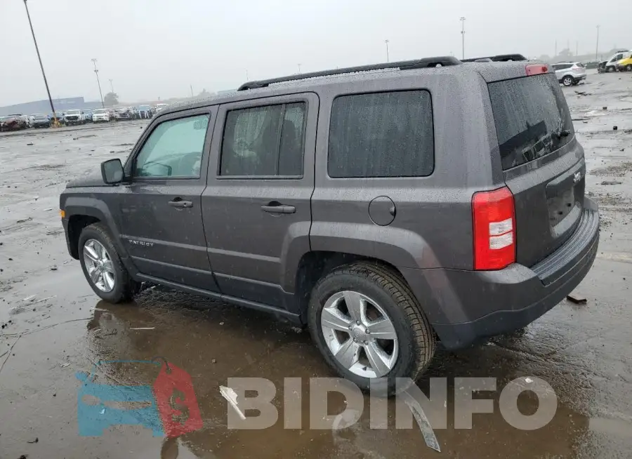 1C4NJPFB8FD400376 Photo# 2