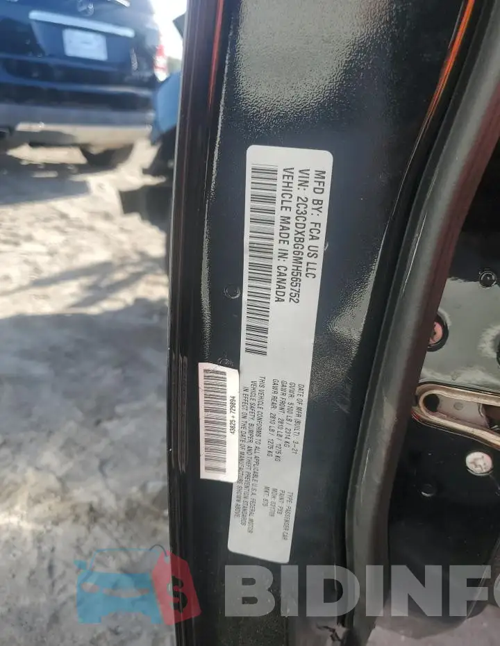 2C3CDXBG6MH565752 Photo# 13
