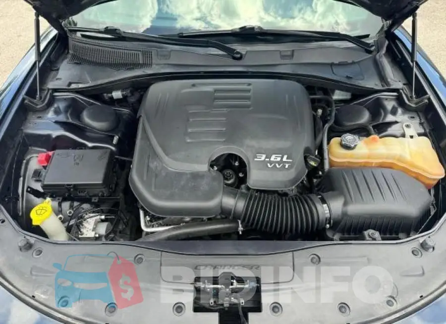 2C3CDXHG5KH608580 Photo# 14