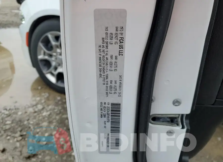 2C3CDXJG8FH919758 Photo# 12