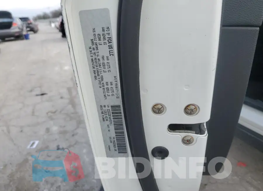2C3CDZBT4KH557011 Photo# 12