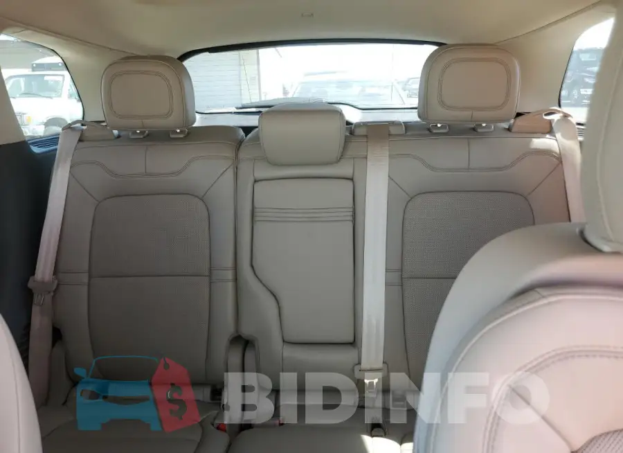 5LMCJ2D9XNUL25391 Photo# 10