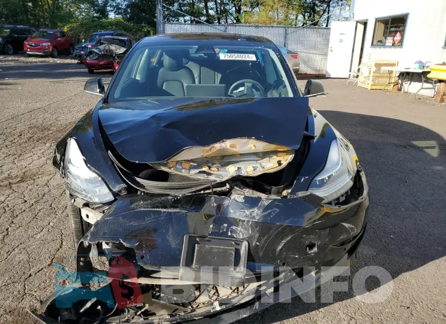 5YJ3E1EAXJF157155 Photo# 5