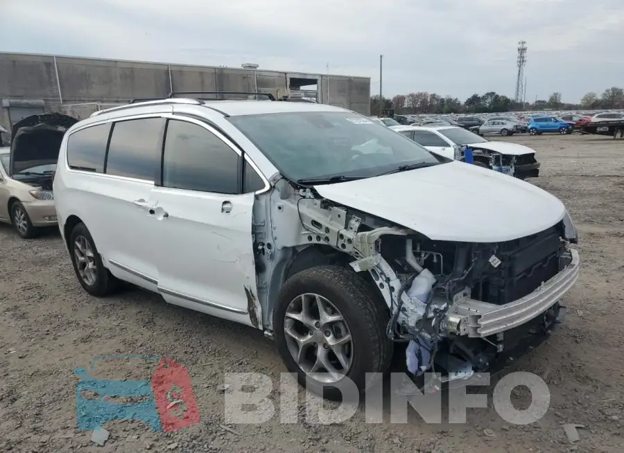 2C4RC1EG3HR689186 Photo# 4