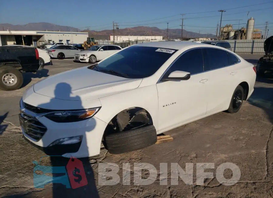 1G1ZD5ST3NF140654 Photo# 1
