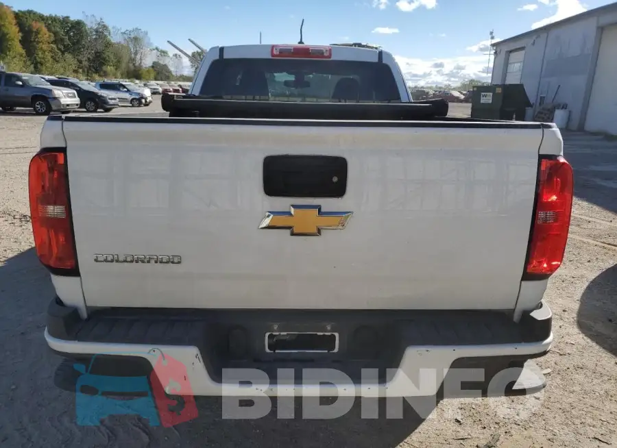 1GCHTBEA4K1288125 Photo# 6