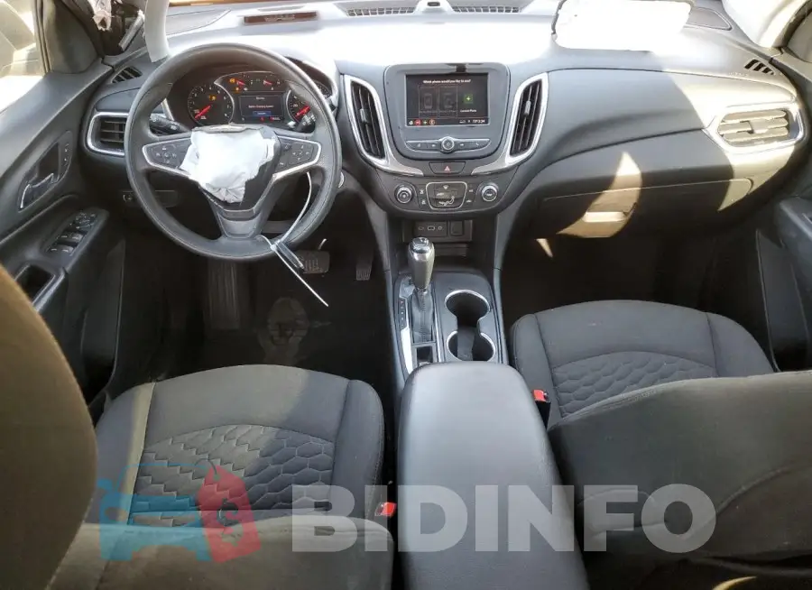 2GNAXTEV5L6130641 Photo# 8