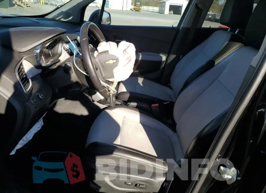 3GNCJPSB2KL112586 Photo# 7