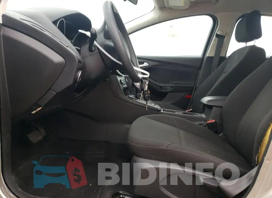 1FADP3F28FL332997 Photo# 7