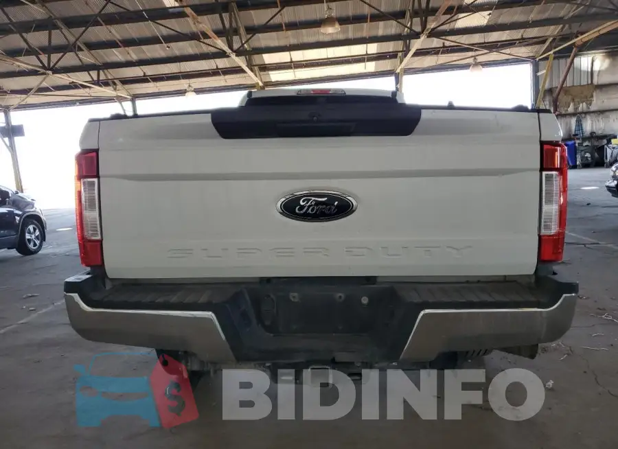 1FT7W2A64JEB36244 Photo# 6