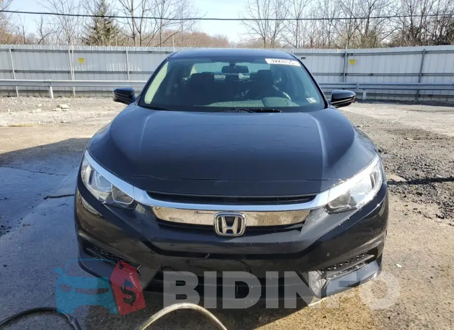 19XFC2F73HE206501 Photo# 5
