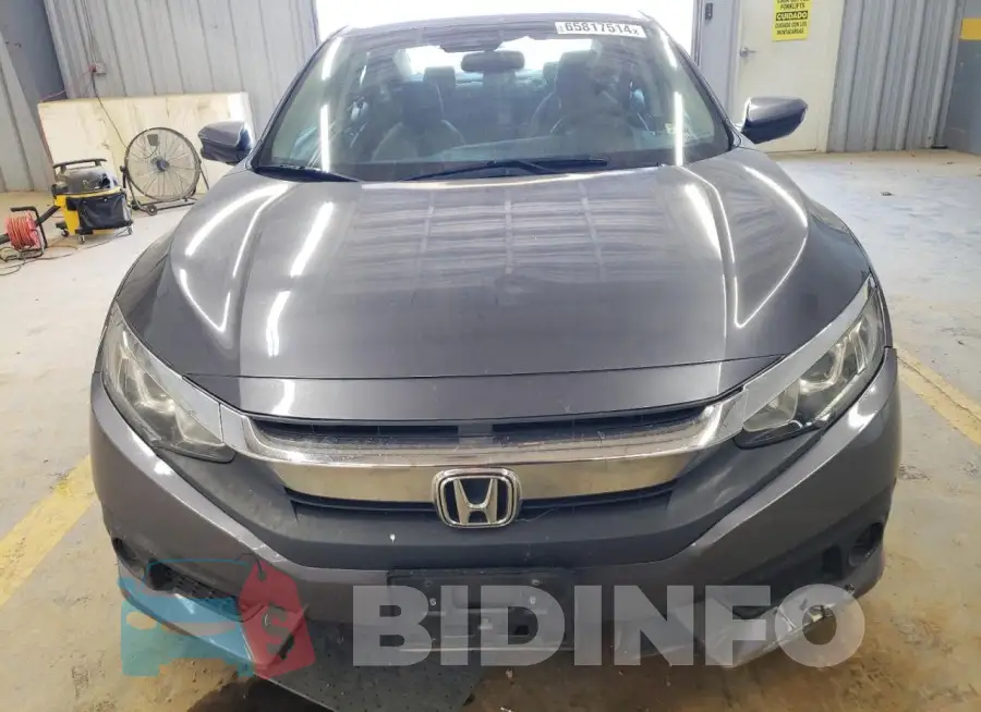 19XFC2F80HE223989 Photo# 5