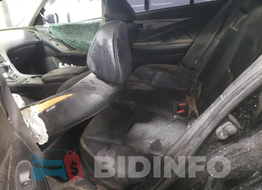 JN1BV7AR8FM391192 Photo# 10