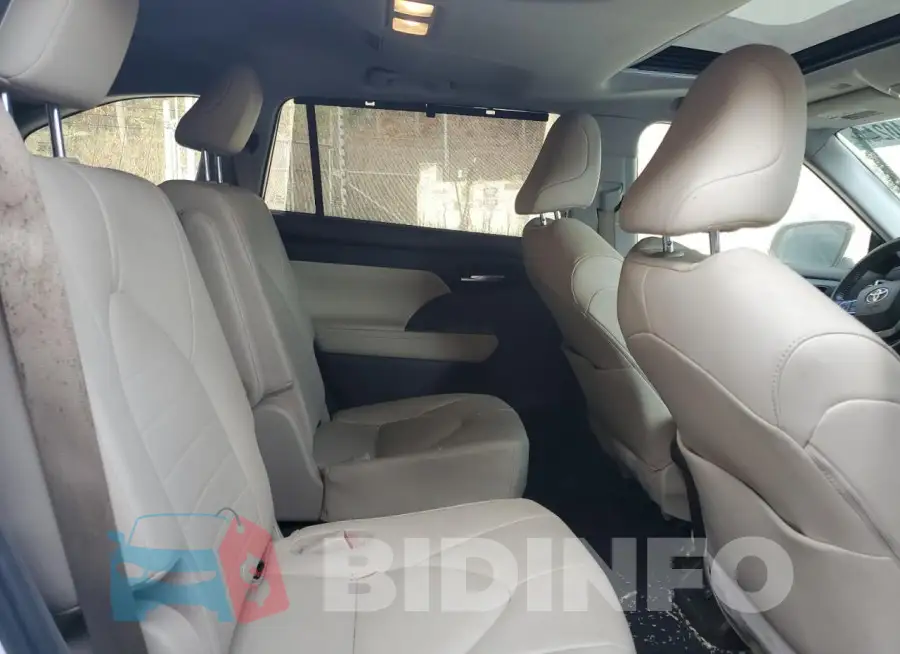 5TDHZRBH0LS031024 Photo# 11