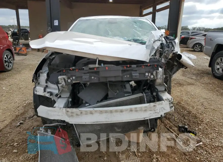 1G11D5SL6FF117819 Photo# 5