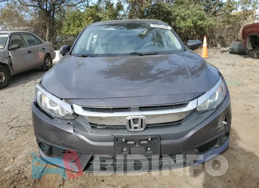19XFC2F65GE059376 Photo# 5