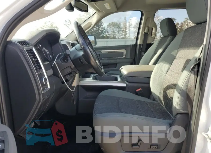 1C6RR6LT9GS355390 Photo# 7