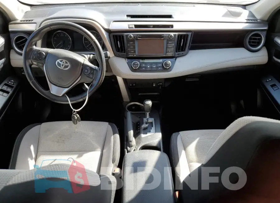 JTMRFREV4GJ086335 Photo# 8