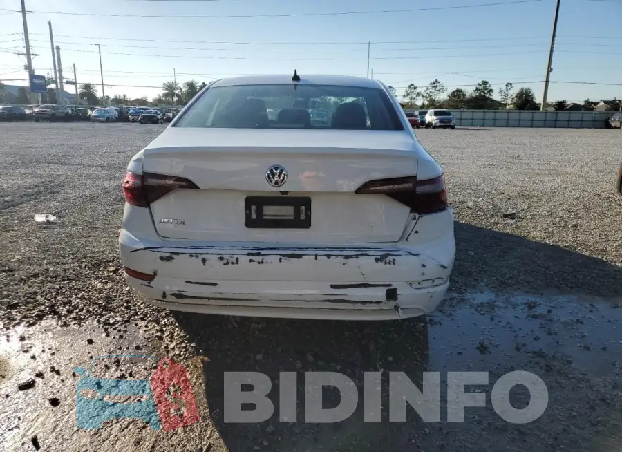3VWCB7BU3LM056254 Photo# 6