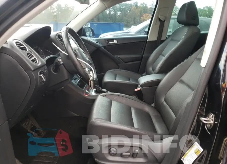 WVGAV7AX9GW509291 Photo# 7