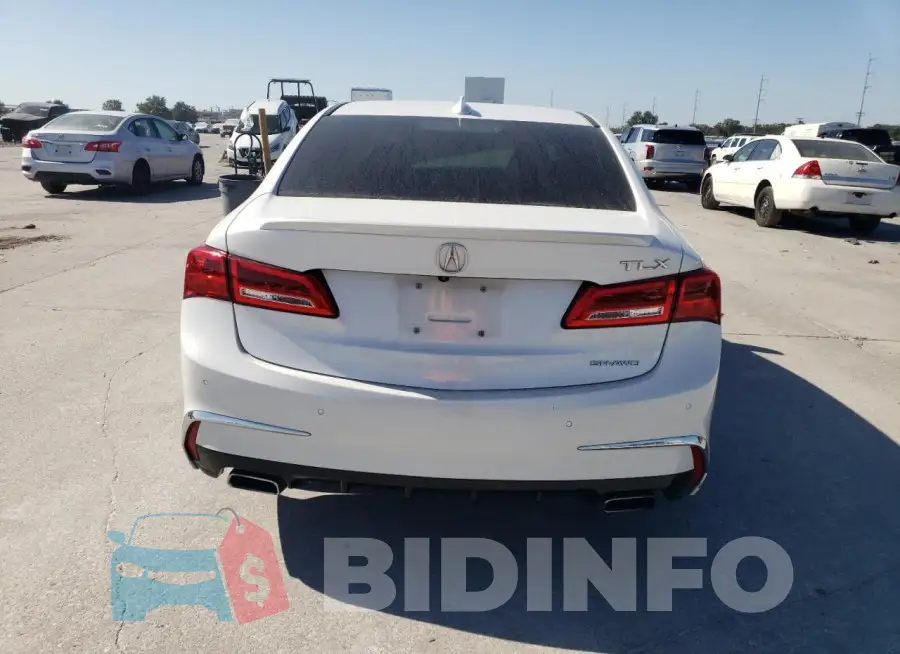 19UUB3F86LA000062 Photo# 6