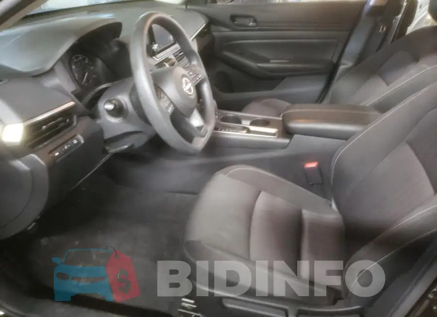 1N4BL4BV2PN328281 Photo# 7