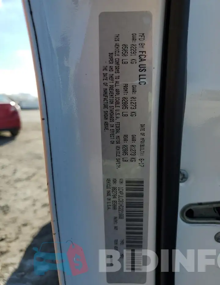 1C4PJLCB1HD221668 Photo# 13