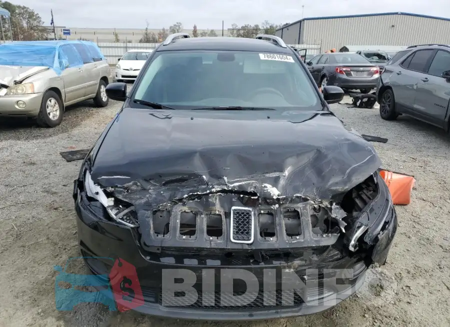 1C4PJLCBXKD187284 Photo# 5