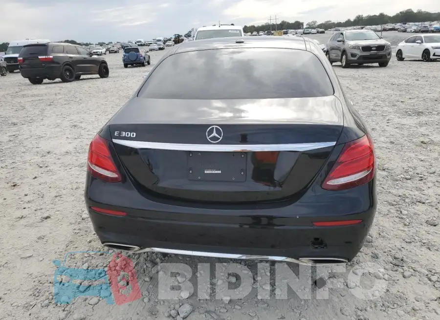 WDDZF4JB3HA242385 Photo# 6