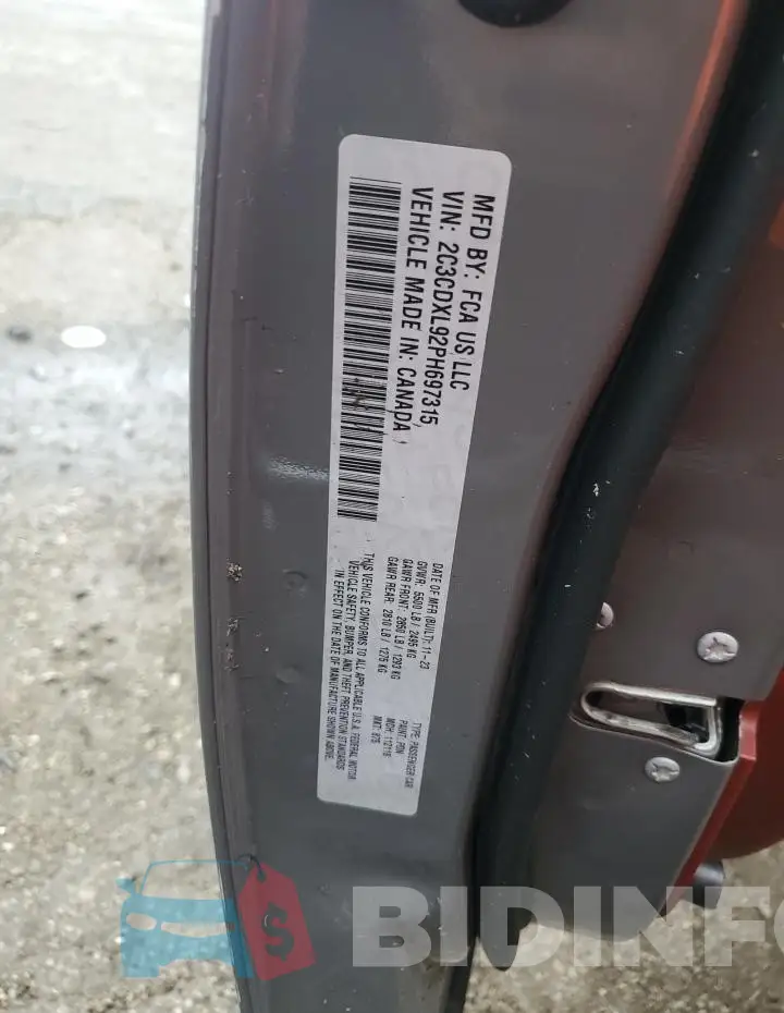 2C3CDXL92PH697315 Photo# 13