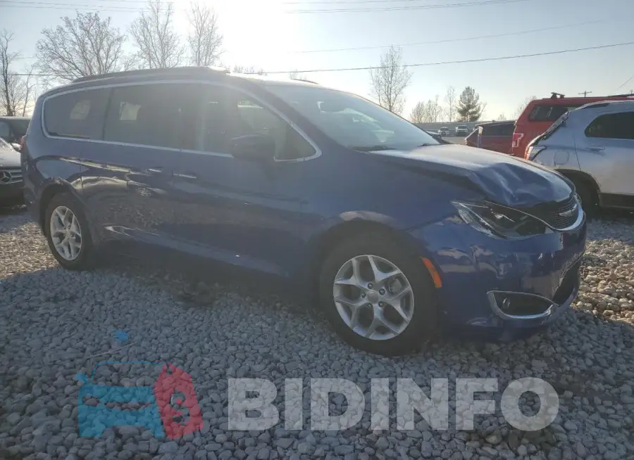 2C4RC1FG7LR121241 Photo# 4