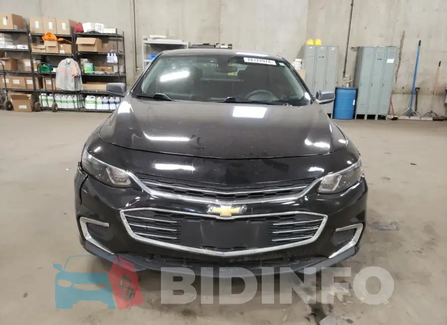 1G1ZB5ST2HF141241 Photo# 5