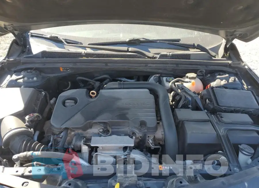 1G1ZD5ST4LF008063 Photo# 11