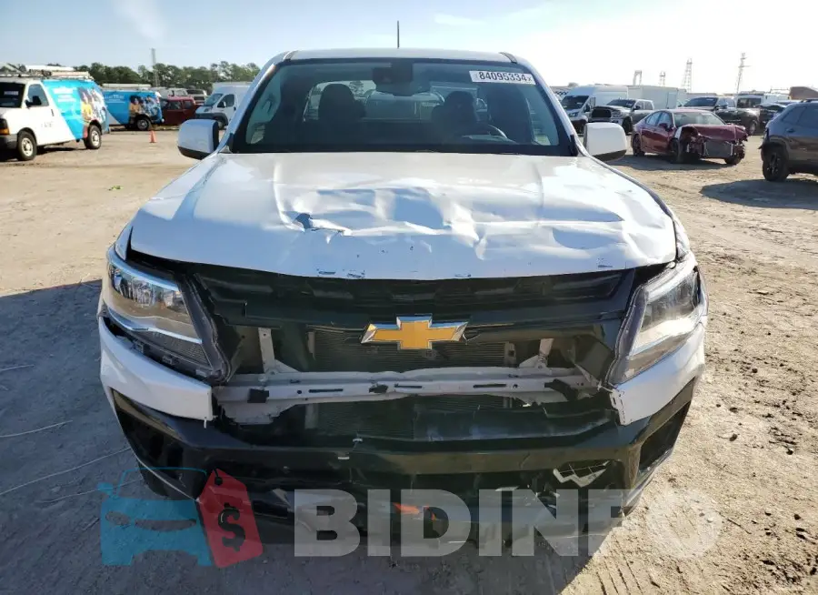 1GCHSCEA9M1202934 Photo# 5