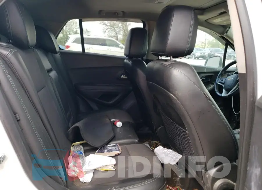 KL7CJLSBXGB572019 Photo# 10