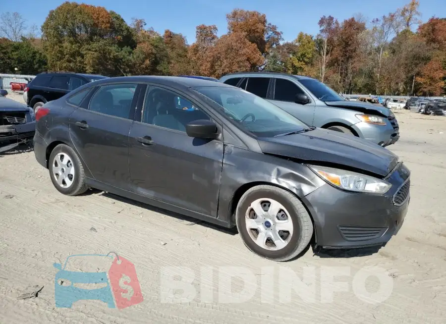 1FADP3E23FL228614 Photo# 4