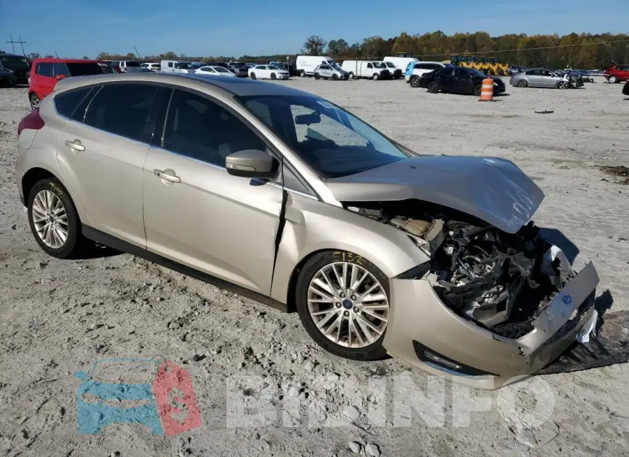 1FADP3N25HL287215 Photo# 4