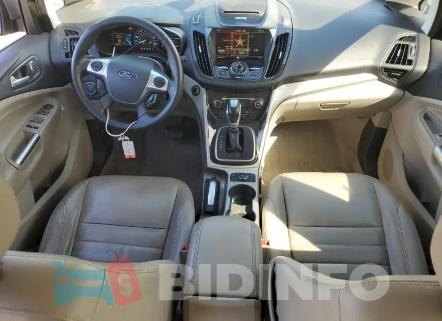 1FADP5CU4FL106957 Photo# 8