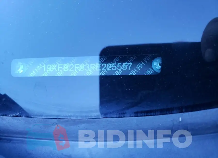 19XFB2F83FE225557 Photo# 13