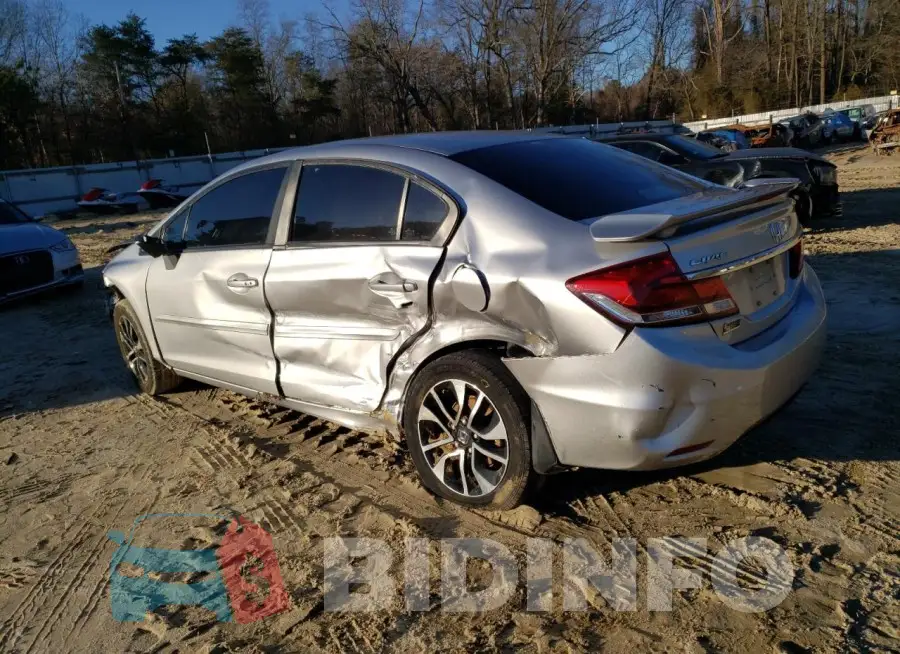 19XFB2F83FE225557 Photo# 2