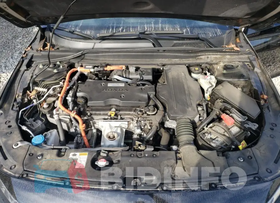 1HGCV3F92KA019833 Photo# 11
