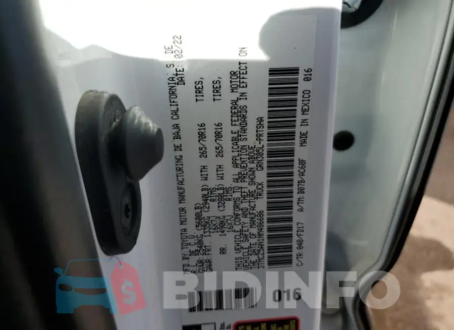 3TMCZ5AN1NM486686 Photo# 13