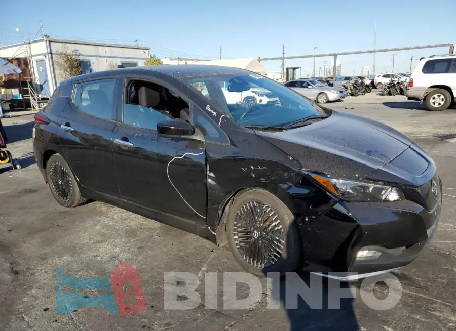 1N4CZ1CV5PC558814 Photo# 4