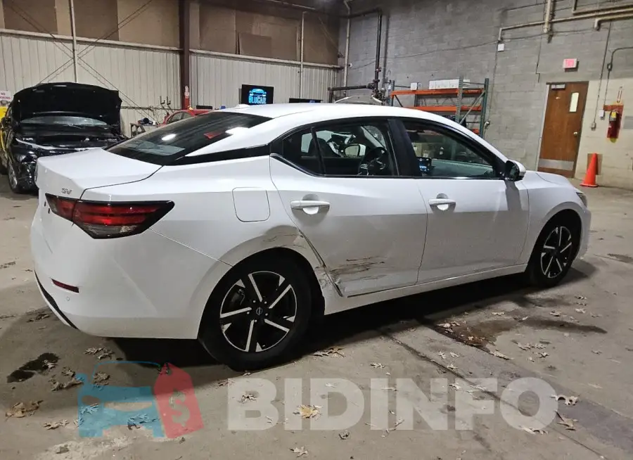 3N1AB8CV6RY290819 Photo# 3