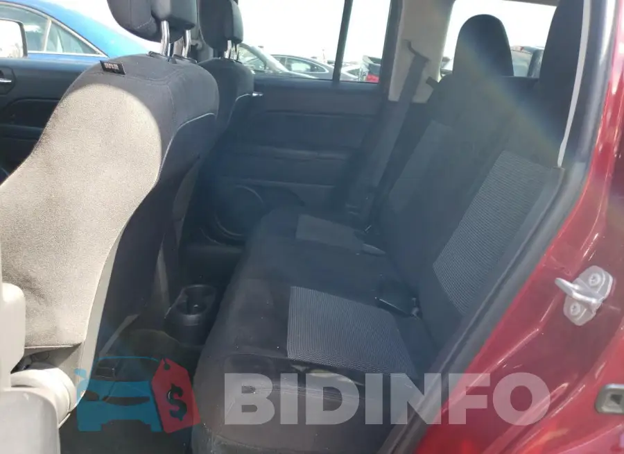 1C4NJRBB5HD104087 Photo# 10
