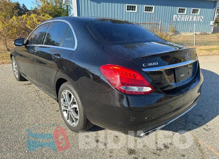 WDDWF4KB2GR140058 Photo# 3