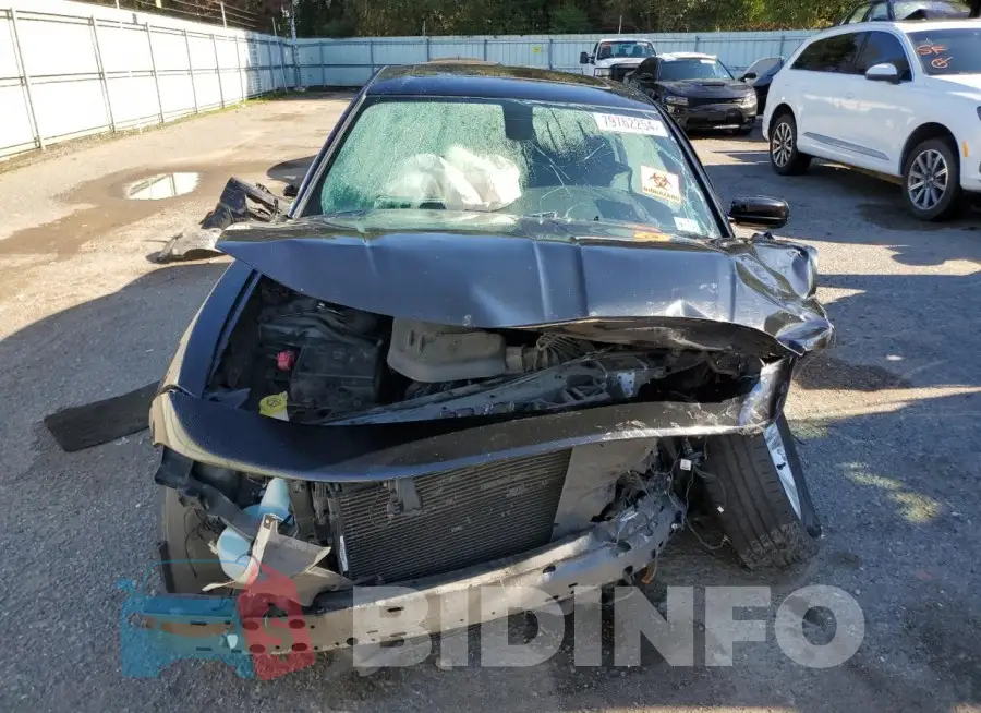 2C3CDXBG4LH121753 Photo# 5