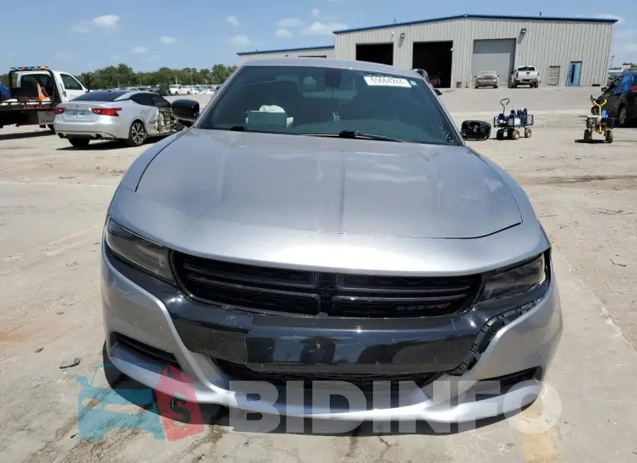 2C3CDXHG9HH515277 Photo# 5