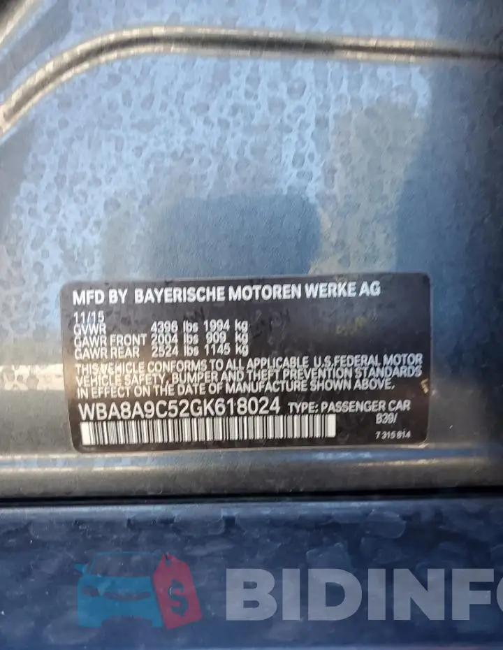 WBA8A9C52GK618024 Photo# 12